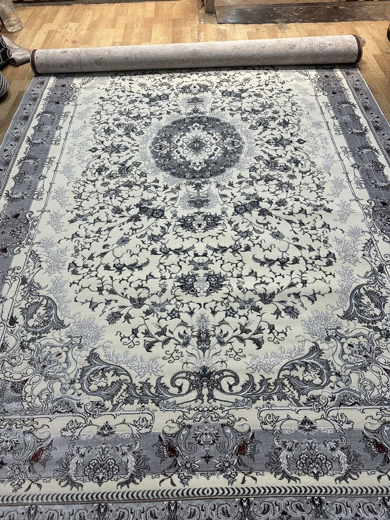 VIP KOVRALIN ➤ Кыргызстан ᐉ Бизнес-профиль компании на lalafo.kg