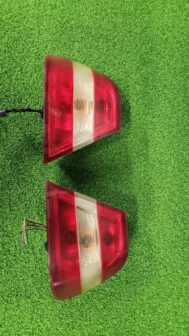 китайские фонари: Задние фонари на BMW 3 E46 седан Комплект, левая и правая сторона
