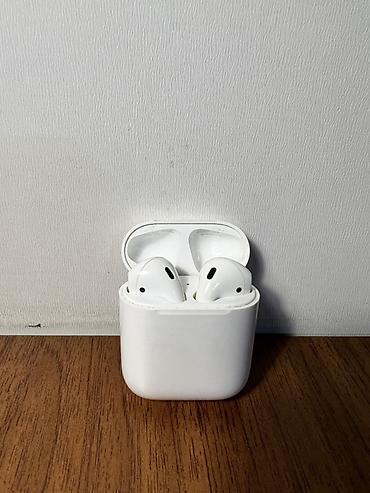 apple ipod touch: Apple AirPods 1, ehtiyyat hissəsi kimi satılır, batareyasından başqa — 2