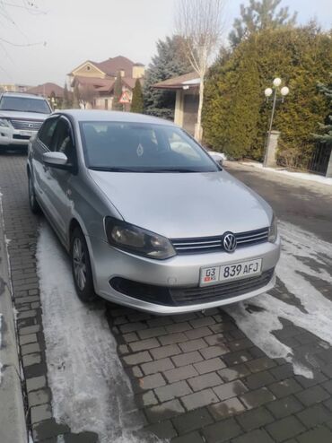 Volkswagen: Volkswagen Polo: 2014 г., 1.6 л, Механика, Бензин, Седан