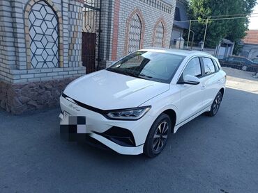 Другие автоуслуги: Электромобиль такси кызматына арендага берилет. Кундузгу жана тунку