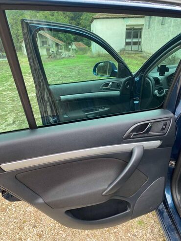 Skoda: Skoda Oktavia SCOUT 4x4 2012 god. 1.8 tsi benzin160ks karavan — 12