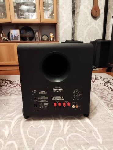 Динамики и музыкальные центры: Продаю большой активный сабвуфер Klipsch synerga sub 12, размер