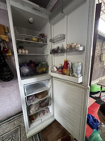 mini refrigerator: Холодильник ATLANT, двухкамерный, белый Б/у - Классическая компоновка — 3