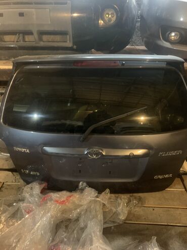 купить машину лексус: Крышка багажника Toyota, 2002 г., Б/у, Оригинал
