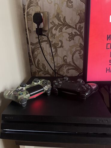 plesteyşın 2 ikinci el: (Qıymet sondu qıymetnen bağlı zeng elemıyın )Ps 4 pro 1tb 2 pult ile