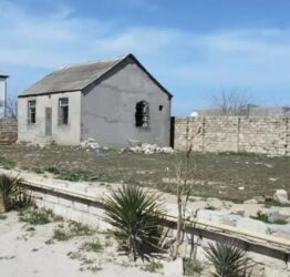 Divan və masa dəstləri: Aytən 🌺 Hövsanda Antalya çimərliyi ile üz be üz 6 sot torpaq