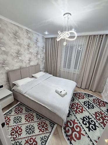 Посуточная аренда квартир: 2 комнаты, Душевая кабина, Постельное белье, Парковка — 3