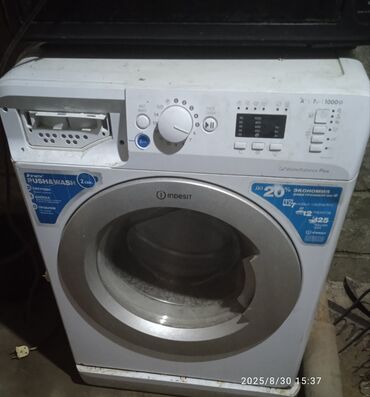 мониторы студийные: Кир жуучу машина Indesit, Колдонулган, Автомат, 6 кг чейин, Тар