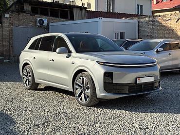 smart plus: Lixiang L6: 2024 г., 1.5 л, Автомат, Гибрид, Кроссовер — 2