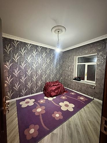 Kirayə qaraj: Obyekt: Qapalı qaraj və həyət məkanı Təsvir: - Tam qapalı, geniş — 8