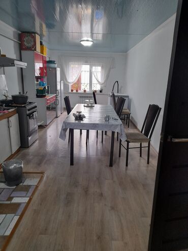 Продажа домов: Полдома, 80 м², 3 комнаты, Собственник at lalafo.kg — 5 Продажа домов: Полдома, 80 м², 3 комнаты, Собственник — 5