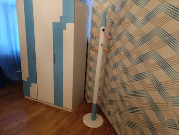 Uşaq və gənc otağı üçün dəstlər: Oğlan və qız üçün, Təknəfərlik çarpayı, Yazı masası — 10