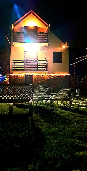 Prodaja stanova: Na prodaju lux kuća 24km od Bulevara Kralja Aleksandra. Zbog odlaska — 14