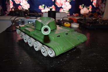 6263 объявлений | lalafo.kg: Продам большой Танк времен СССР под восстановление танку больше 30