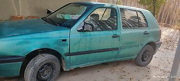 nissan march 2000: Volkswagen Golf: 1992 г., Хэтчбэк — 3