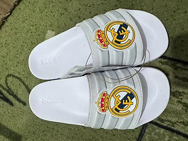 кроссовки он клауд оригинал: Белые шлепанцы adidas оригинал с эмблемой Real Madrid — 1