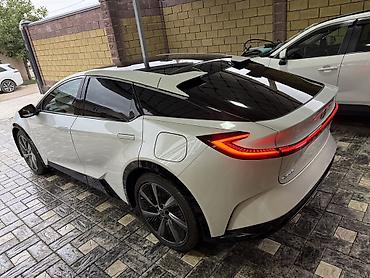 ттз 28: Toyota bZ3X: 2025 г., Вариатор, Электромобиль, Фастбек — 3
