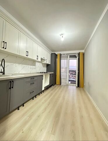 с видом на горы: 1 комната, 47 м², Элитка, 10 этаж, Евроремонт