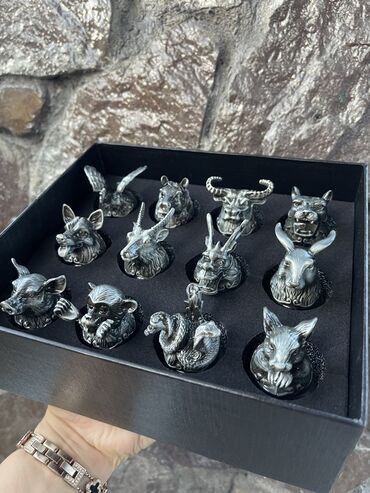 Другие товары для кухни: • Набор рюмок в подарочной коробке: • 12 стопок-перевертышей (знаки at lalafo.kg — 5 Другие товары для кухни: • Набор рюмок в подарочной коробке: • 12 стопок-перевертышей (знаки — 5