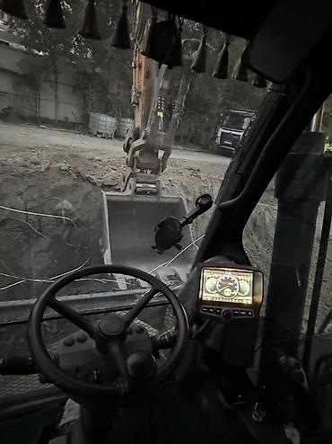 ez 30: Экскаватор, Hyundai, 2015 г., Колесный — 5