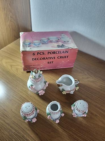 led lent: 6 hissəli porcelan dekorativ cruet dəsti Qutulu komplet. Üzərində “6 — 3