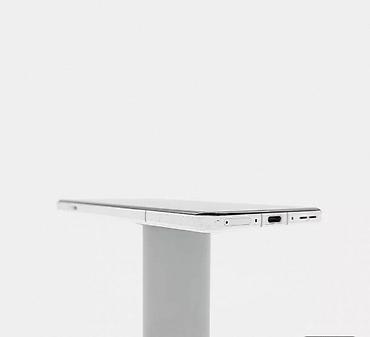 iphone 8s: OnePlus 13, Б/у, 256 ГБ, цвет - Белый, 2 SIM — 4