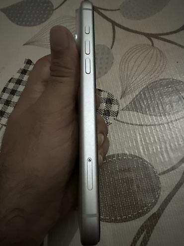 ipad mini 5 256gb: IPhone 17 Pro Max, 256 GB, Gümüşü, Zəmanət — 1