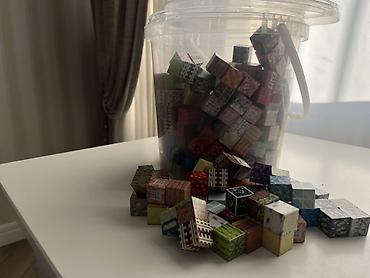 куб купить: Набор мини-кубиков «в стиле Minecraft» в ведёрке - Сотни маленьких — 1