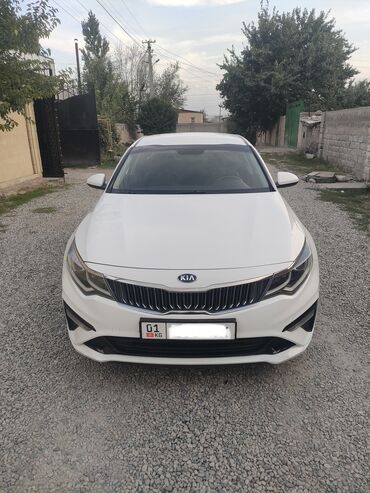 задние стопы спринтер: Kia K5: 2018 г., 2 л, Автомат, Газ, Седан