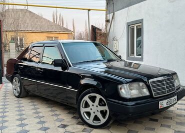 Mercedes-Benz E 320: 1994 г., 3.2 л, Автомат, Бензин, Седан