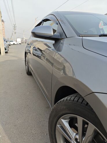 Hyundai: Hyundai Elantra: 2017 г., 2 л, Автомат, Бензин, Седан — 6