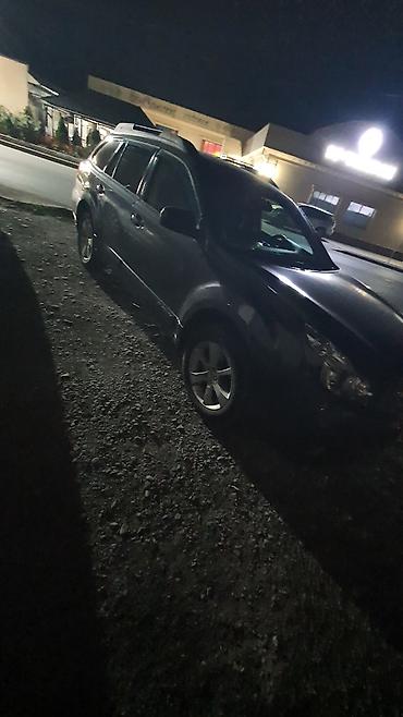 kia sorento hybrid: Subaru Outback: 2014 г., Автомат, Универсал — 2