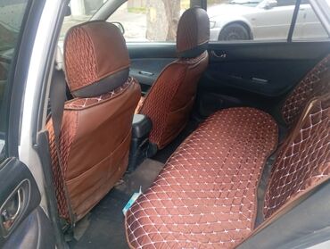 Mitsubishi: Mitsubishi Galant: 2002 г., 2.4 л, Механика, Бензин, Универсал — 8