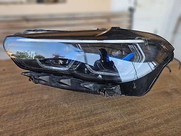 Ehtiyat hissələri: BMW Laser farası – soltərəf (passenger/right side) Uyğunluq: - BMW 5 — 3