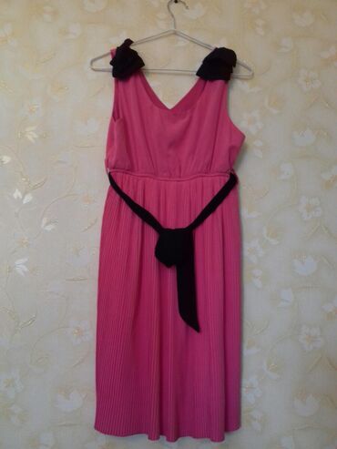 розовое платье с: Вечернее платье, M (EU 38)