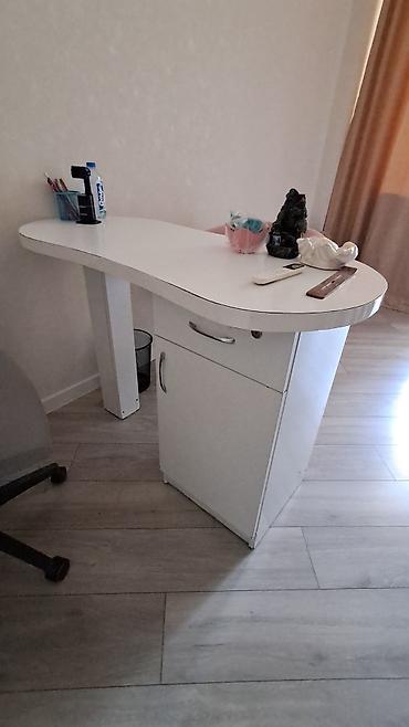 manikur kreslosu: Bordo rəngli zərif salon mebelləri dəsti - Material: yumşaq məxmər — 5