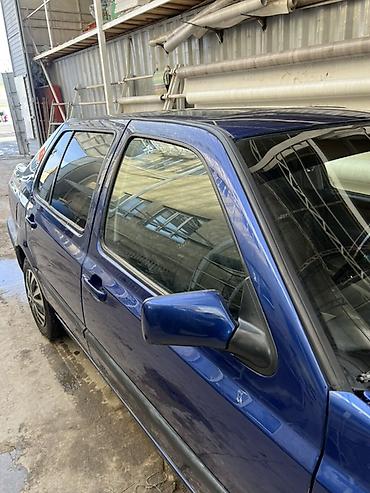 Volkswagen: Volkswagen Vento: 1994 г., 1.8 л, Механика, Бензин, Седан — 10