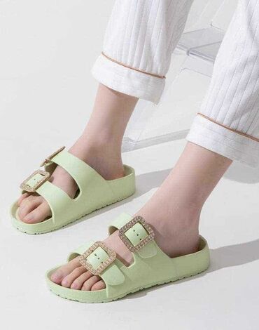 obuća niš podzemni prolaz: Sandals