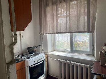 продаю квартиру район пишпек: 1 комната, 28 м², 1 этаж