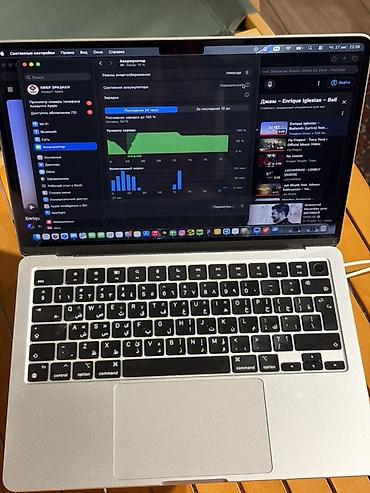 macbook pro 1278: М2 AIR Память 256гб Пользовались в кофейне, включали только музыку и — 6