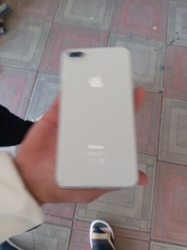 işlənmiş telofonlar: IPhone 8, 64 GB, Ağ