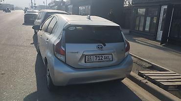 abs prius: Toyota Prius C: 2015 г., 1.5 л, Вариатор, Гибрид, Хэтчбэк — 3