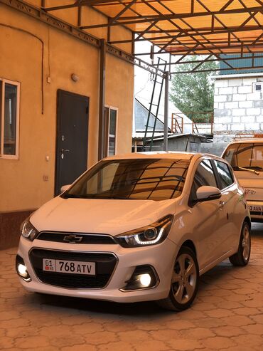 алмашу жолдору бар: Chevrolet Spark: 2017 г., 1 л, Автомат, Бензин, Хетчбек