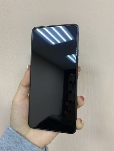 телефон до 1000: Tecno Camon 20 Pro 5G, Новый, 256 ГБ, 2 SIM