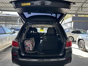 Toyota: Toyota Highlander: 2011 г., 3.5 л, Автомат, Бензин, Кроссовер — 4