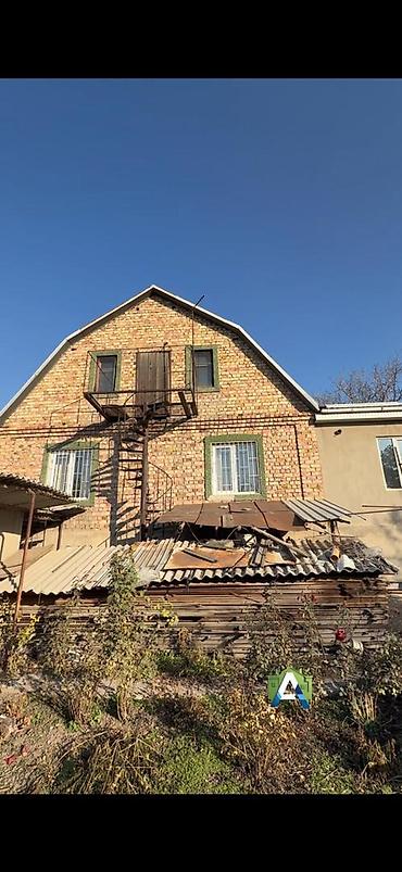 Продажа квартир: 3 комнаты, 160 м² — 2