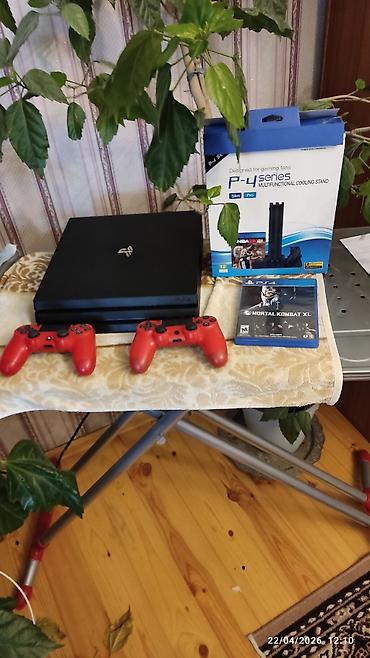 ev ucun soyuducular: PlayStation 4 Pro oyun sistemi paketi Dəst tərkibi: - Sony — 1