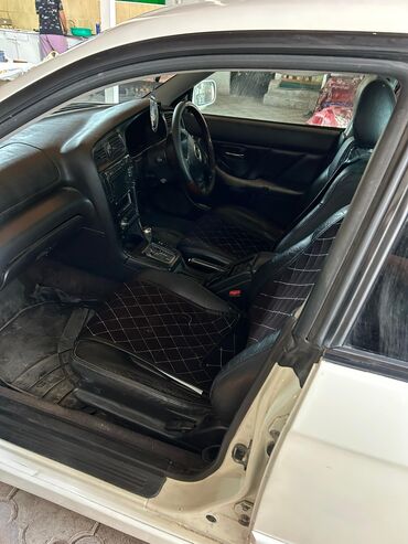 Subaru: Subaru Legacy: 2002 г., 0.3 л, Автомат, Бензин, Седан — 13