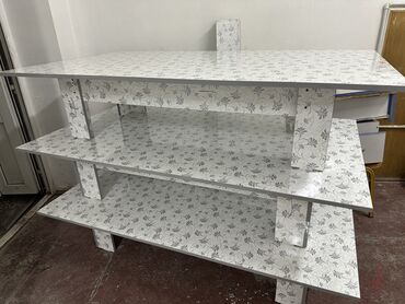 Офисные столы: Офисный столдор сатылат! Размерлери: 120х60, высота 70 см, 2490 сом — 12